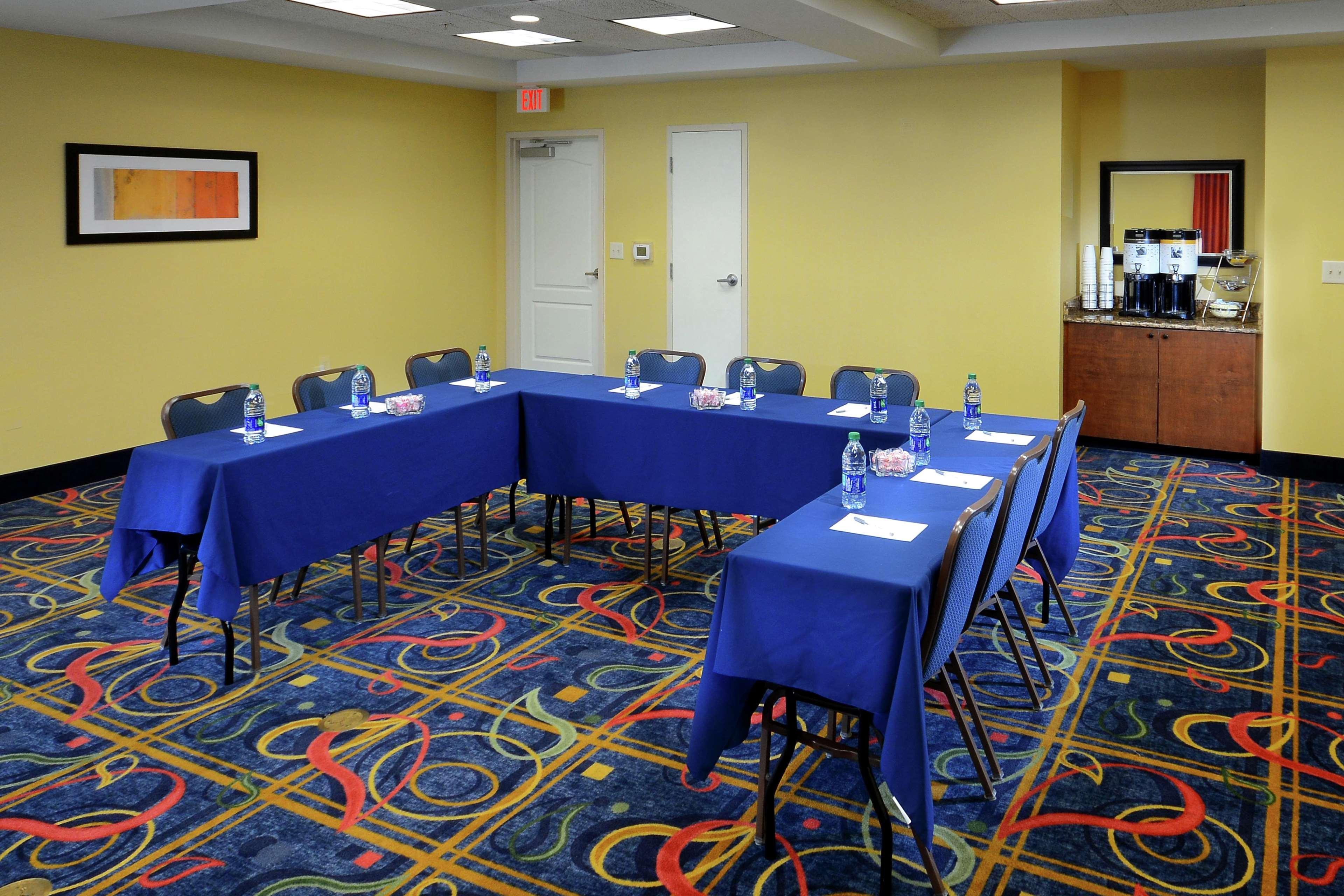 Hampton Inn&Suites Huntersville Buitenkant foto